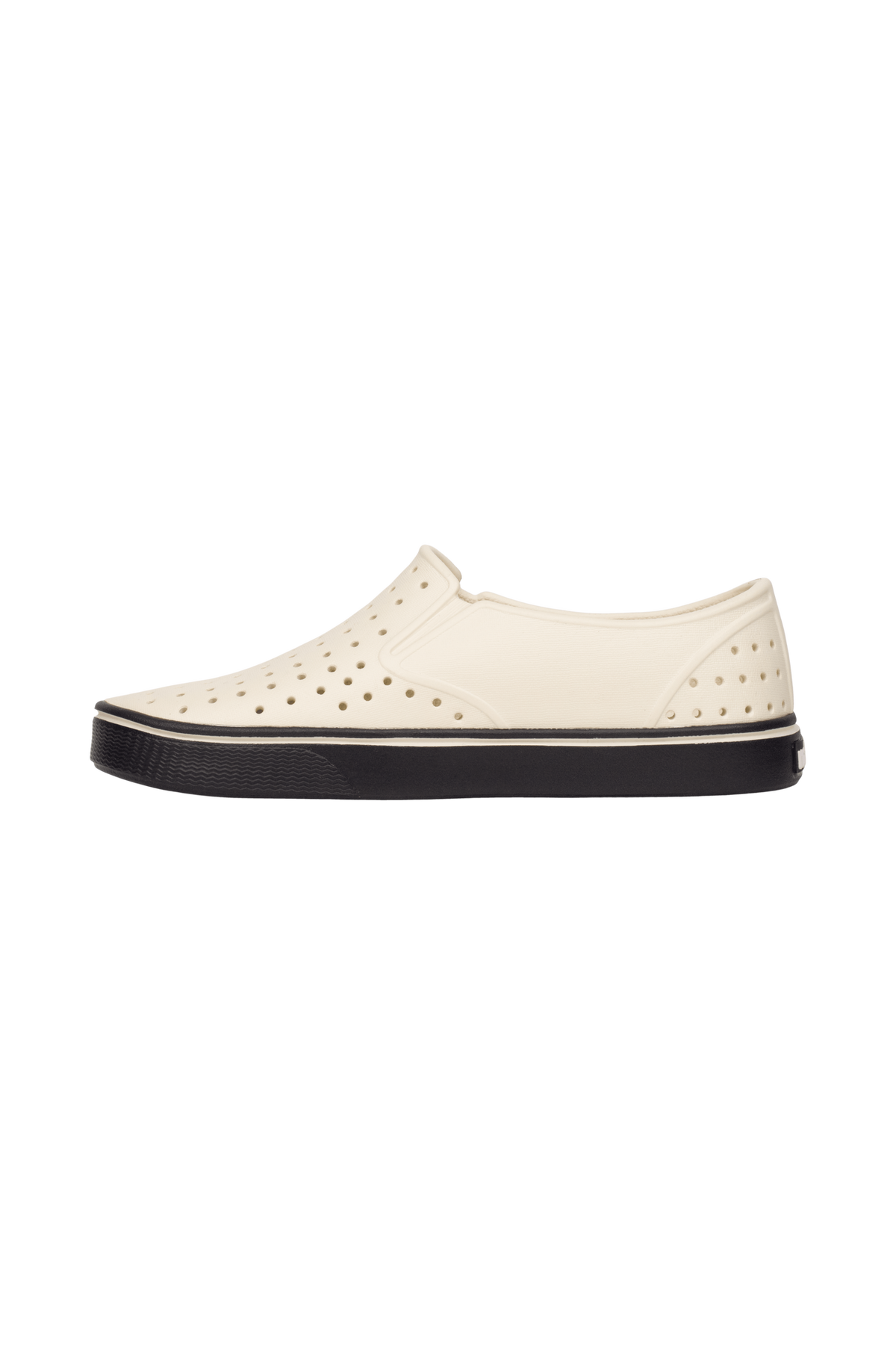 Angled view of a Native Shoes Miles Wanderfoam | Bnwht/Jfyblk Footwear in Bnwht/Jfyblk