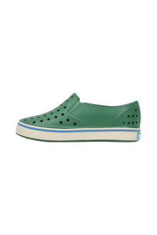 Side view of a Native Shoes Kids Miles Kids Footwear in Hntrgr/Bnwht