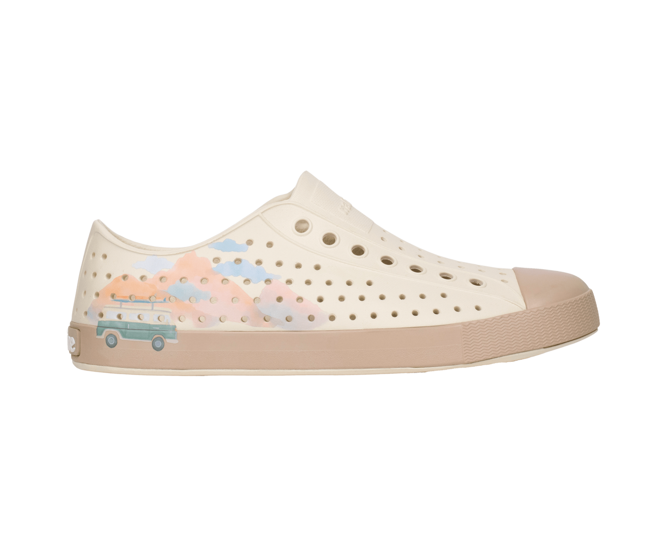 Side view of a Native Shoes Adults Jefferson Wanderfoam Block Footwear in Bnwht/Flxtn/Campvanbloc