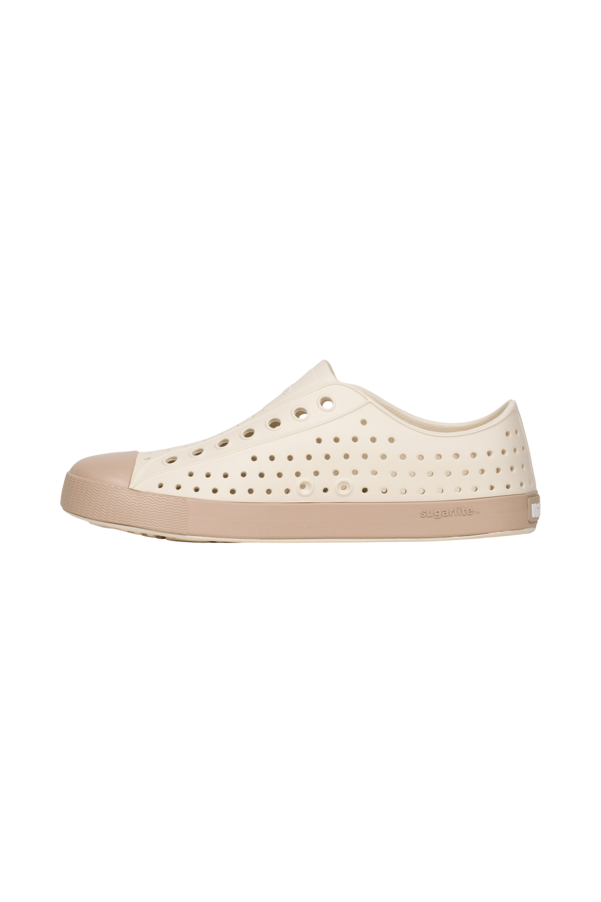 Angled view of a Native Shoes Jefferson Wanderfoam Block | Bnwht/Flxtn/Campvanbloc Footwear in Bnwht/Flxtn/Campvanbloc