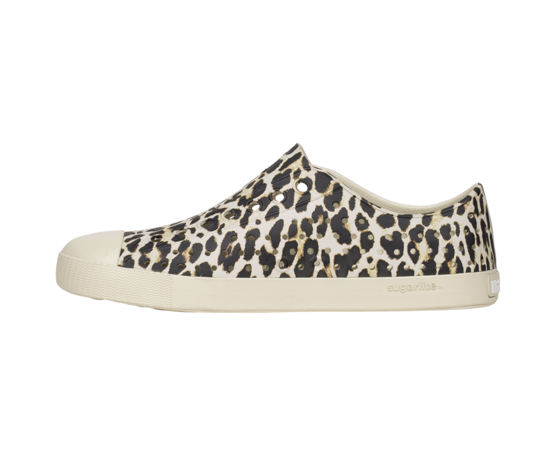 Angled view of a Native Shoes Jefferson Wanderfoam Print | Bnwht/Bnwht/Leopard Footwear in Bnwht/Bnwht/Leopard