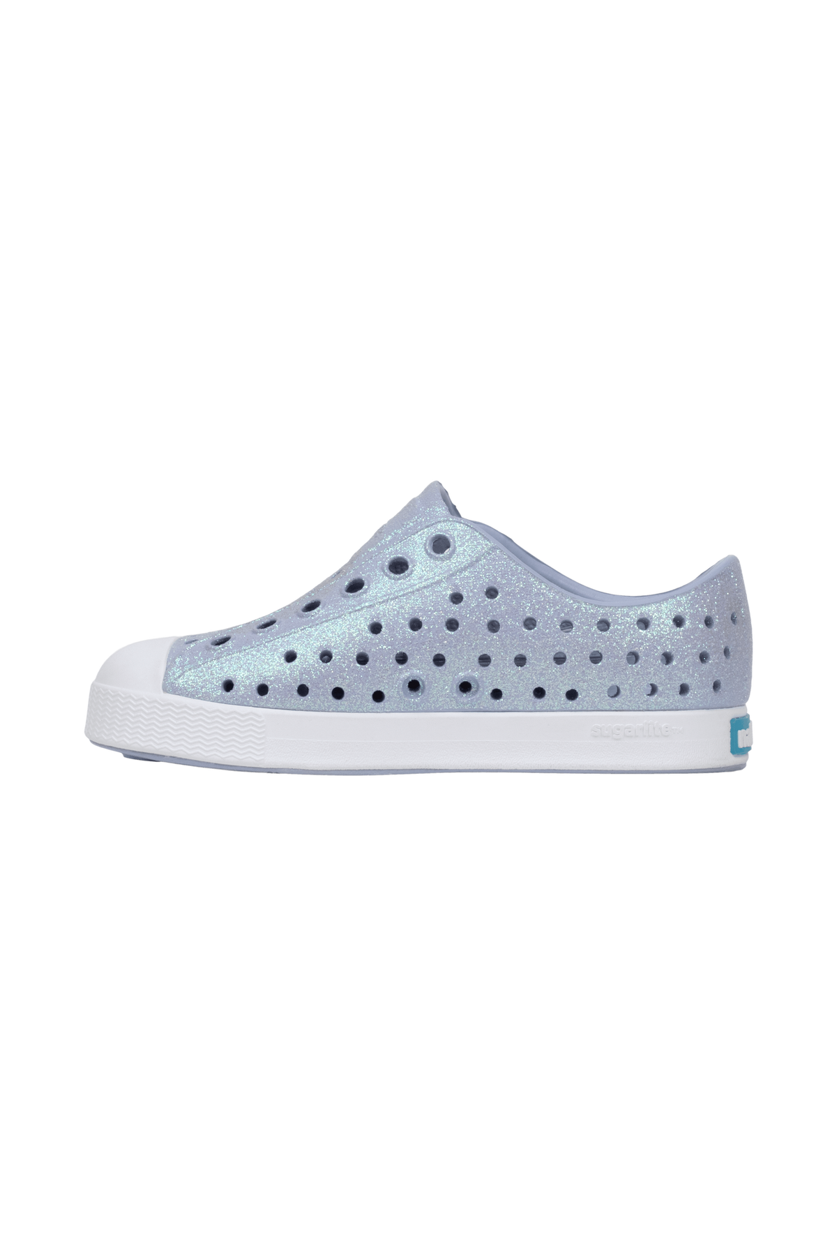 Angled view of a Native Shoes Kids Jefferson Bio-Bling Kids | Skwyblng/Shlwht Footwear in Skwyblng/Shlwht