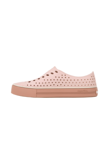 Angled view of a Native Shoes Jefferson Arc Wanderfoam | Chameleon Pink / Bruschetta Brown Footwear in Chameleon Pink / Bruschetta Brown