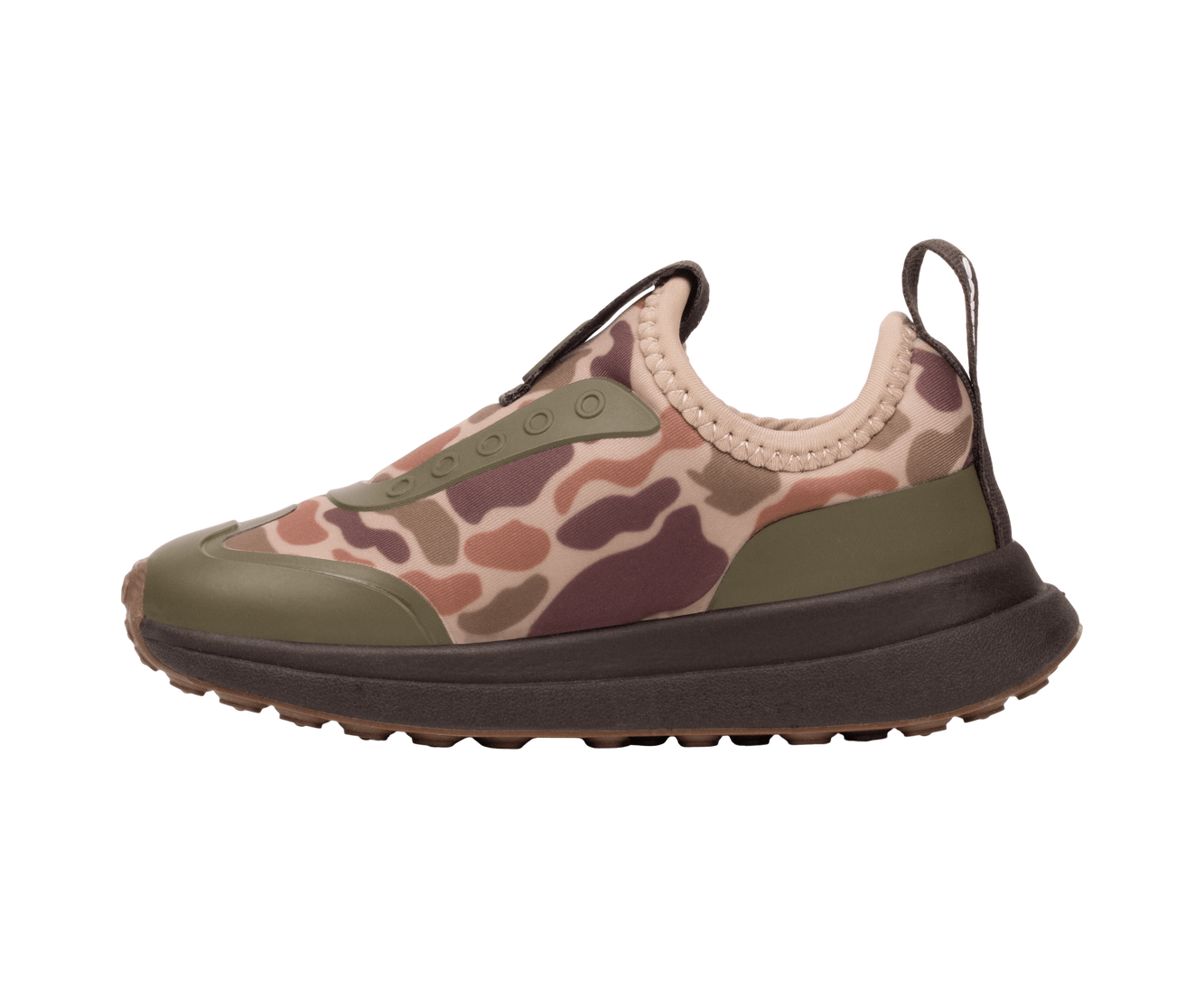 Angled view of a Native Shoes Kids Robbie Dash Print Kids | Shlwht/Shlwht/Tuffcamo Footwear in Shlwht/Shlwht/Tuffcamo