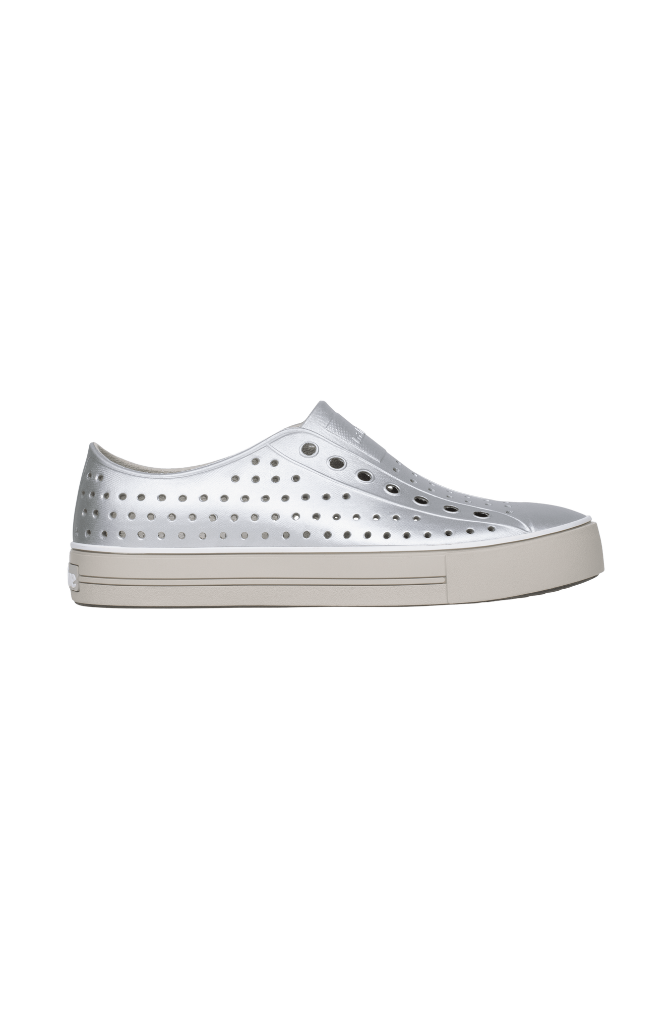 Side view of a Native Shoes Adults Jefferson Arc Wf Metallic Footwear in Slkgrymtllc/Slkgry