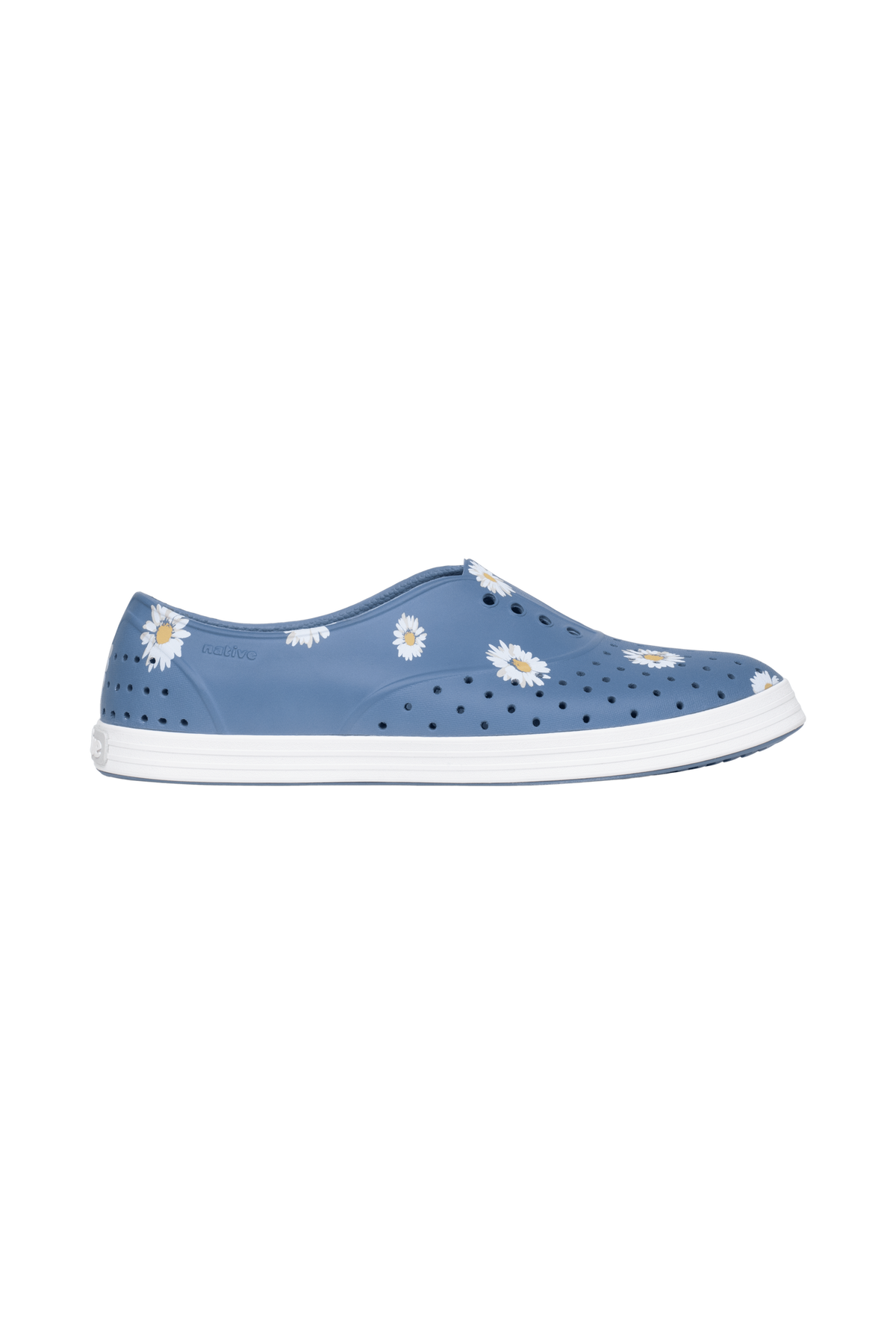 Side view of a Native Shoes Adults Jericho Wanderfoam Print Footwear in Oasisbl/Shlwht/Daisyaop