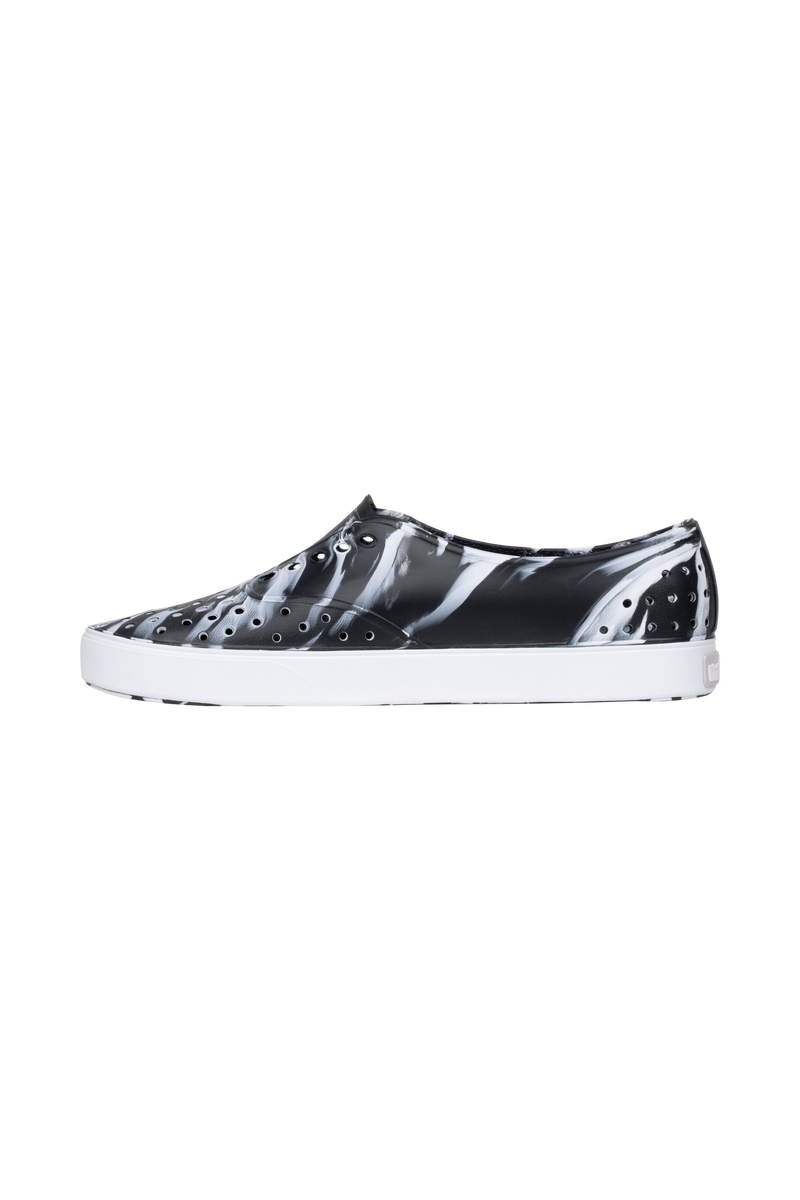 Angled view of a Native Shoes Miller Wanderfoam Marbled | Jfyshlmarble/Shlwht Footwear in Jfyshlmarble/Shlwht