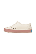 Angled view of a Native Shoes Kids Miller Kids | Bnwht/Caypnk Footwear in Bnwht/Caypnk